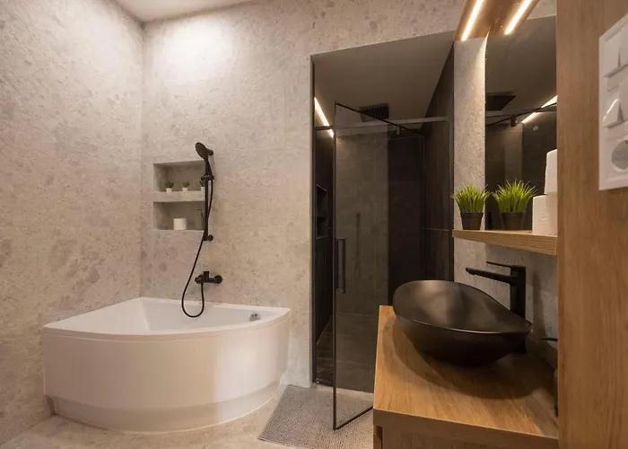 Appartement Luxurious & Spacious With Balcony *