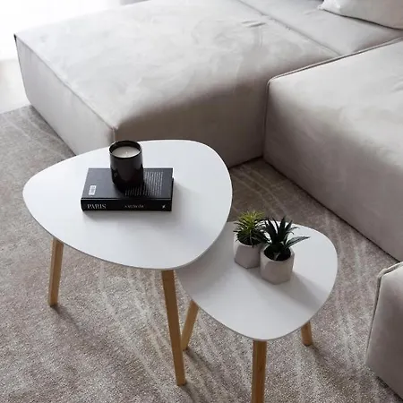 Luxurious & Spacious With Balcony