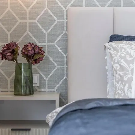 Apartman Luxurious & Spacious With Balcony *